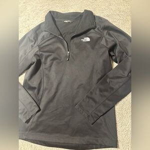 The North Face Classic Black Jacket (half zip up) Men's Small!